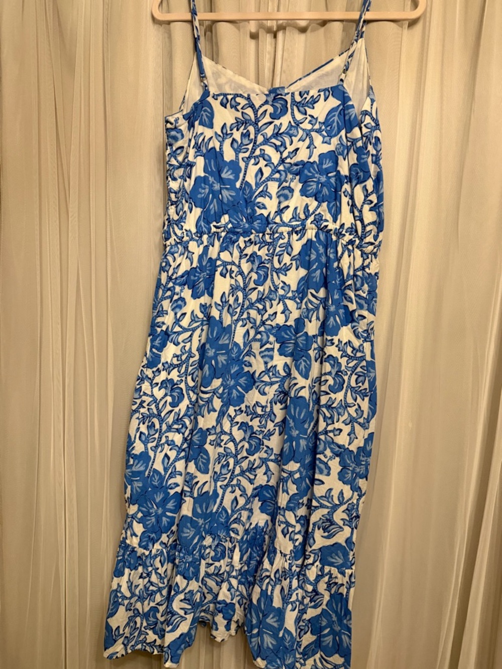 Vineyard Vines Blue and White Floral Midi Dress - Picture 2 of 3